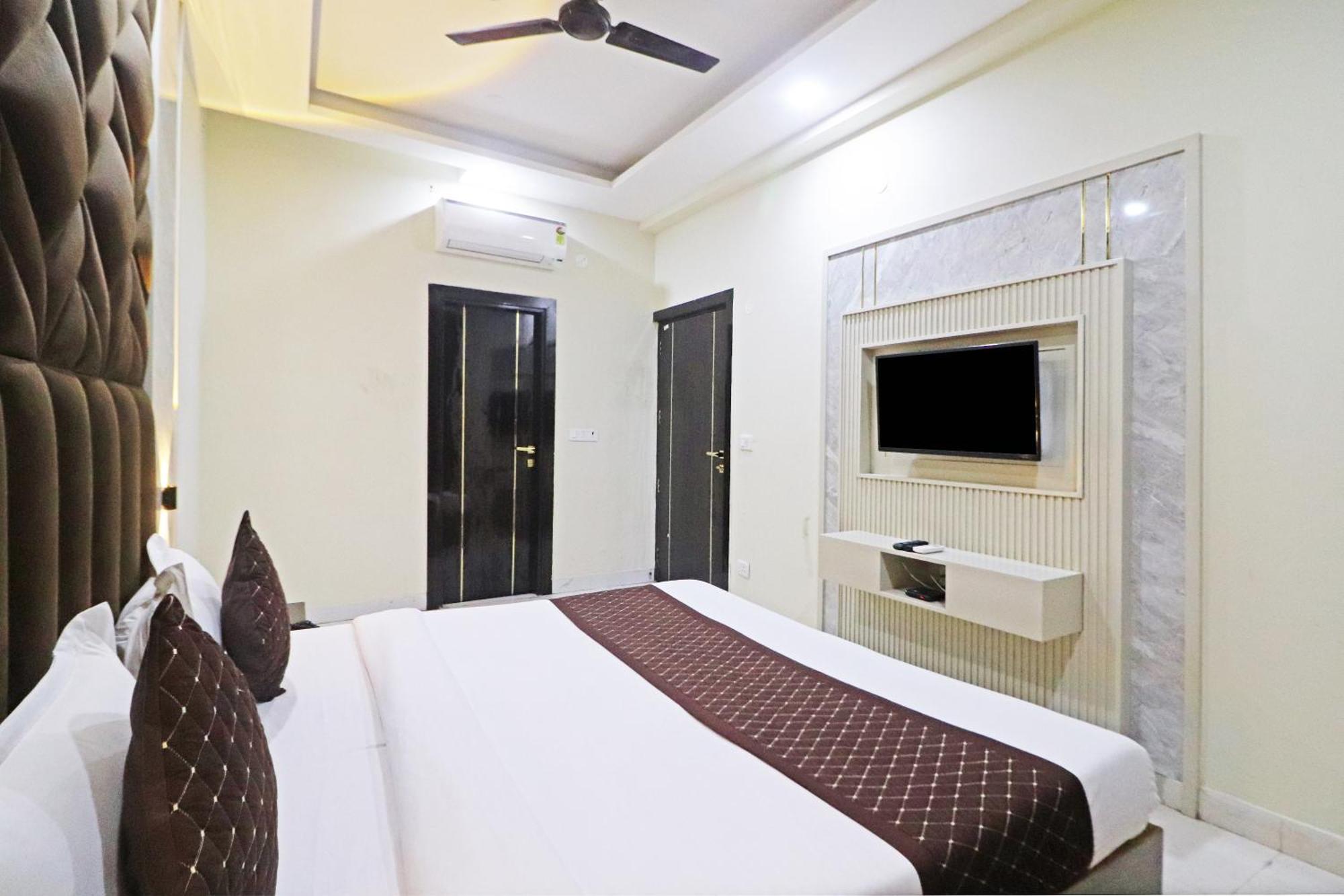 Hotel Qubic Near Igi Delhi Airport New Delhi Extérieur photo