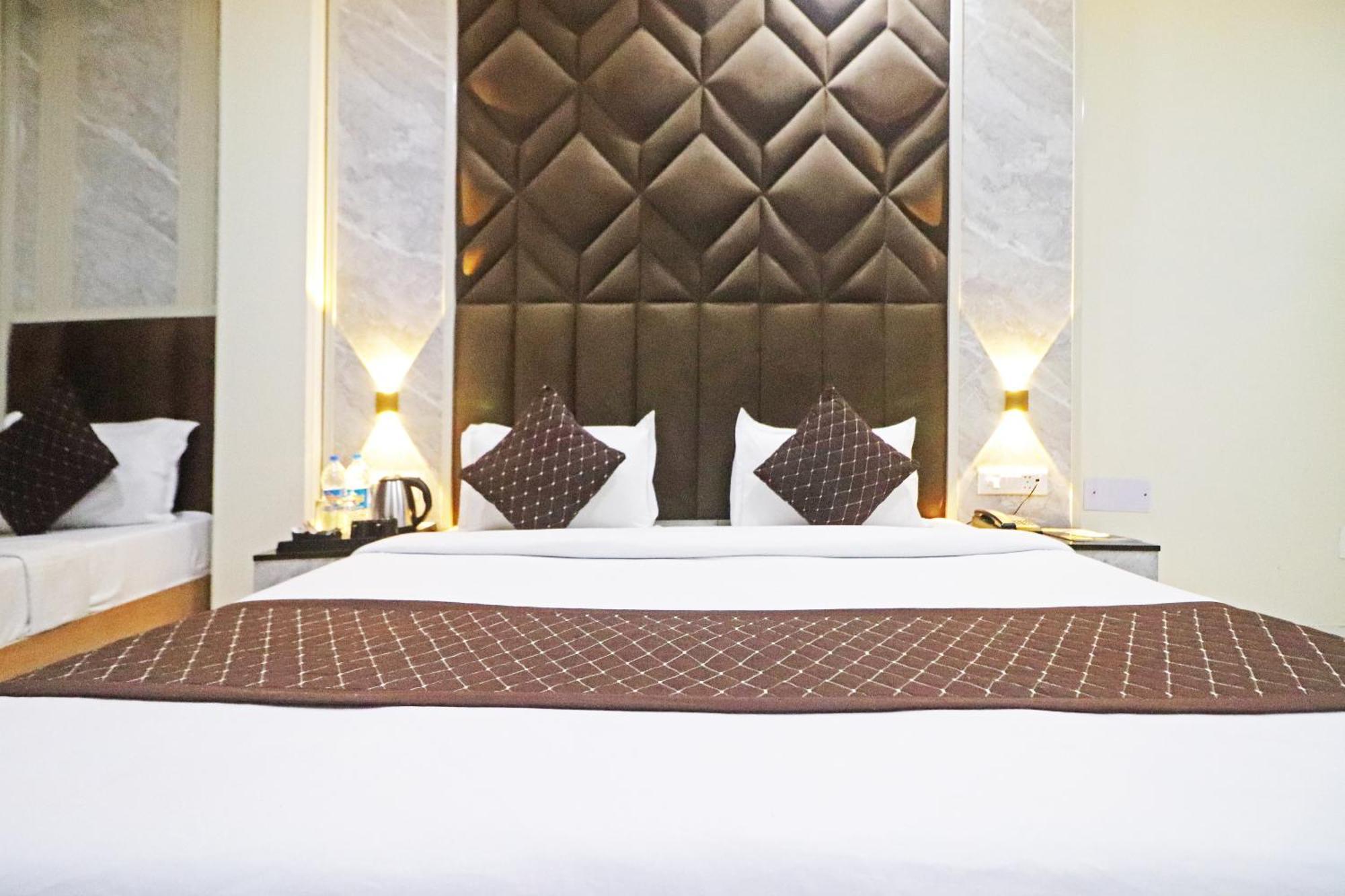 Hotel Qubic Near Igi Delhi Airport New Delhi Extérieur photo